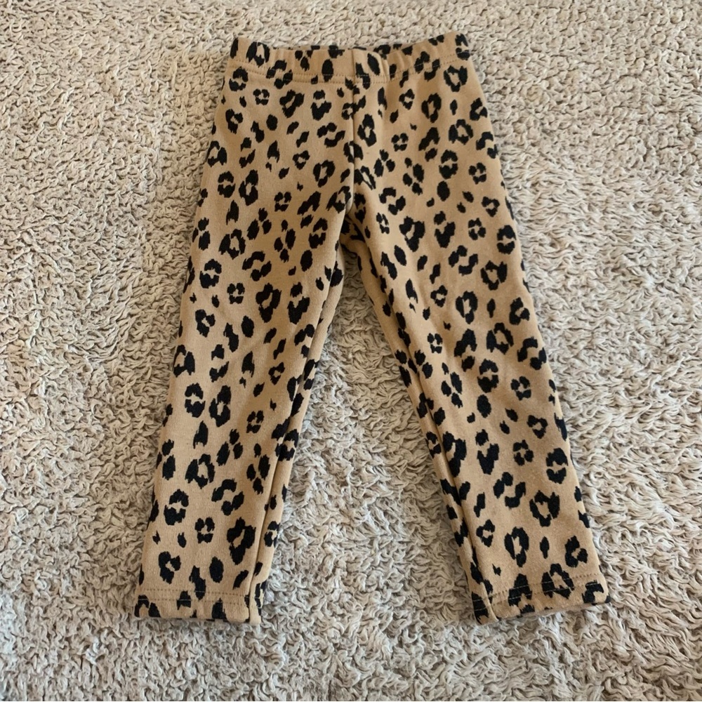 Cat & Jack Gray and Leopard Pattern Leggings - Picture 5 of 7